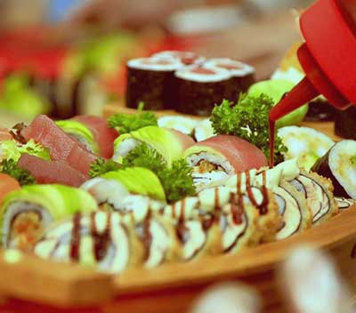 Sushi boot